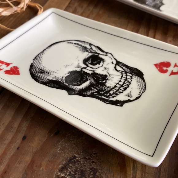 Pottery Barn Rare Terrifying Ace Playing Cards with Spooky Image Plates 🦉💀🕷🦇 - Picture 5 of 16